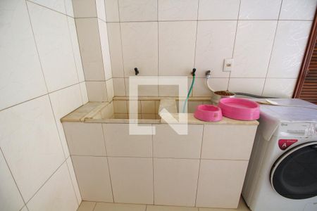 Casa de condomínio à venda com 350m², 4 quartos e 3 vagasÁrea de Serviço