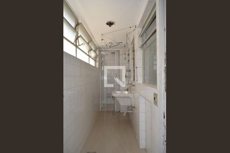 Apartamento à venda com 107m², 3 quartos e 1 vagaÁrea de Serviço