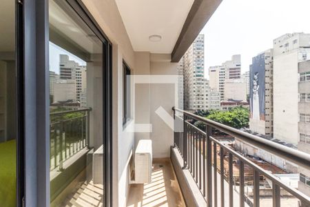 Varanda de kitnet/studio à venda com 1 quarto, 26m² em República, São Paulo