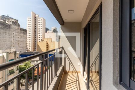 Varanda de kitnet/studio à venda com 1 quarto, 26m² em República, São Paulo