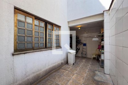 Casa à venda com 148m², 3 quartos e 2 vagasÁrea de serviço