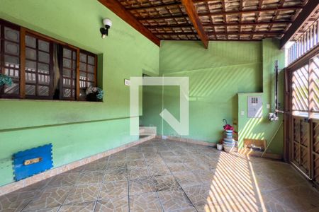 Casa à venda com 148m², 3 quartos e 2 vagasGaragem