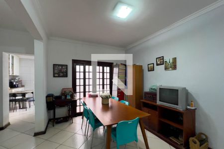 Sala de casa à venda com 3 quartos, 148m² em Ipiranga, São Paulo