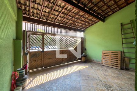 Casa à venda com 148m², 3 quartos e 2 vagasGaragem