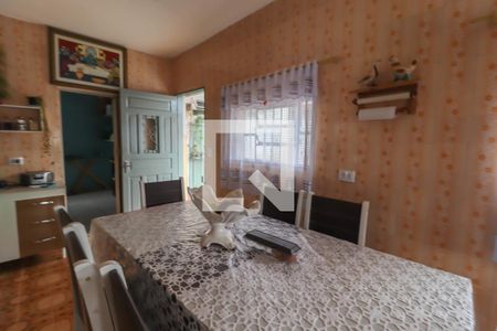 Casa à venda com 244m², 4 quartos e 3 vagasCozinha