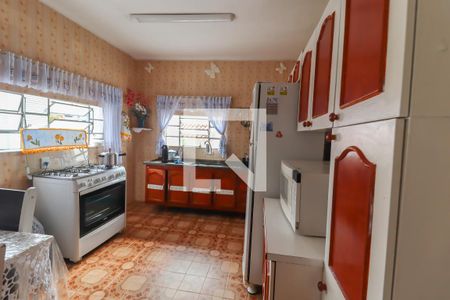Casa à venda com 244m², 4 quartos e 3 vagasCozinha