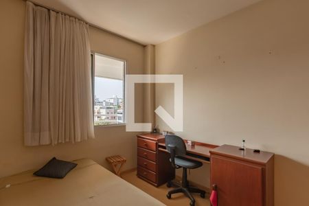 Apartamento à venda com 200m², 3 quartos e 3 vagasQuarto 2