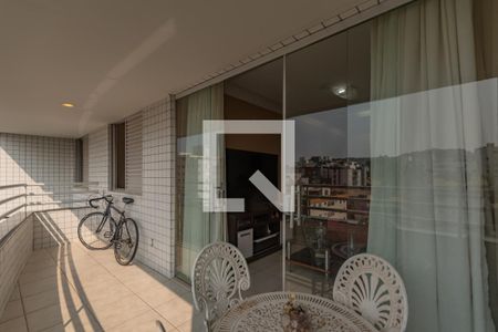 Sala - Varanda de apartamento à venda com 3 quartos, 200m² em Castelo, Belo Horizonte
