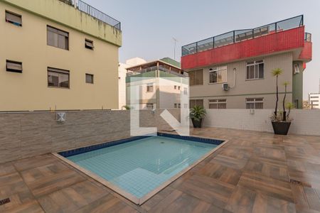 Apartamento à venda com 200m², 3 quartos e 3 vagasÁrea comum - Piscina