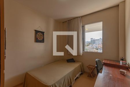 Apartamento à venda com 200m², 3 quartos e 3 vagasQuarto 2