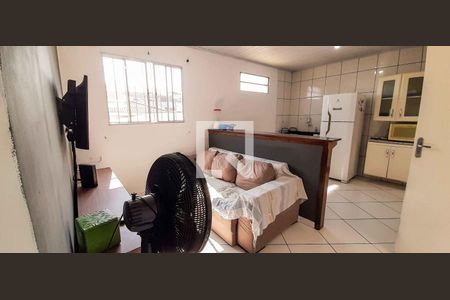 Casa à venda com 355m², 7 quartos e 4 vagas Casa à venda com 355m², 7 quartos e 4 vagasCasa 2 - Sala