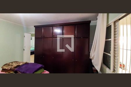 Casa à venda com 355m², 7 quartos e 4 vagas Casa à venda com 355m², 7 quartos e 4 vagasCasa 1 - Suíte 1