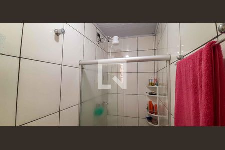 Casa à venda com 355m², 7 quartos e 4 vagas Casa à venda com 355m², 7 quartos e 4 vagasCasa 2 - Banheiro