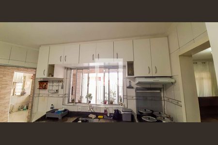 Casa à venda com 355m², 7 quartos e 4 vagas Casa à venda com 355m², 7 quartos e 4 vagasCasa 1 - Cozinha