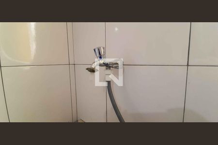 Casa à venda com 355m², 7 quartos e 4 vagas Casa à venda com 355m², 7 quartos e 4 vagasCasa 1 - Área de Serviço