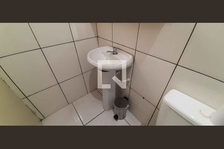 Casa à venda com 355m², 7 quartos e 4 vagas Casa à venda com 355m², 7 quartos e 4 vagasCasa 2 - Banheiro