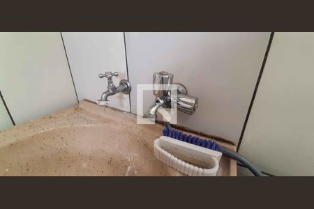 Casa à venda com 355m², 7 quartos e 4 vagas Casa à venda com 355m², 7 quartos e 4 vagasCasa 2 - Área de Serviço