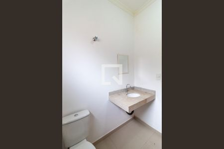 Casa à venda com 150m², 4 quartos e 2 vagasBanheiro social 1