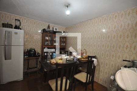 Casa à venda com 150m², 2 quartos e 2 vagasCozinha