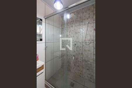 Casa à venda com 290m², 5 quartos e 2 vagas Casa à venda com 290m², 5 quartos e 2 vagasBanheiro da Suíte 2