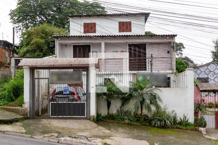 Casa à venda com 290m², 5 quartos e 2 vagas Casa à venda com 290m², 5 quartos e 2 vagasFachada