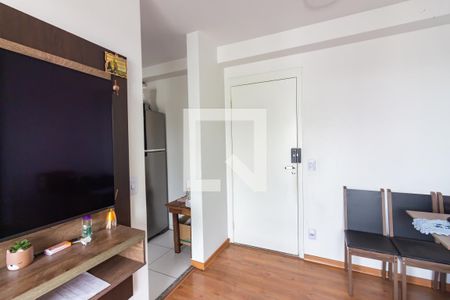 Sala  de apartamento à venda com 2 quartos, 47m² em Padroeira, Osasco