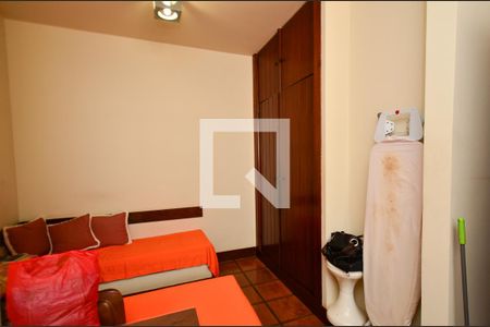 Apartamento à venda com 560m², 5 quartos e 3 vagasQuarto serviço