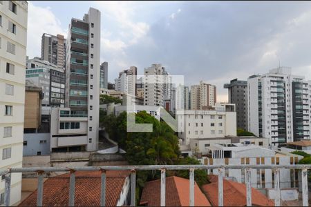 Apartamento à venda com 560m², 5 quartos e 3 vagasVista