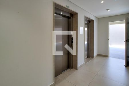 Apartamento para alugar com 105m², 3 quartos e 2 vagas Apartamento para alugar com 105m², 3 quartos e 2 vagasHall de entrada