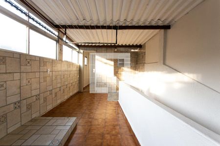 Casa para alugar com 200m², 2 quartos e 2 vagasÁrea de Serviço