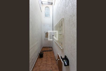 Casa para alugar com 200m², 2 quartos e 2 vagasQuintal