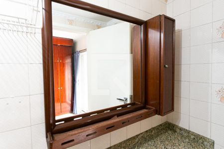 Casa para alugar com 200m², 2 quartos e 2 vagasBanheiro da Suíte