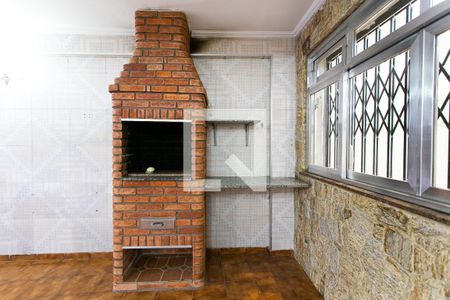 Casa para alugar com 200m², 2 quartos e 2 vagasChurrasqueira