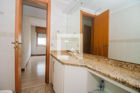 Apartamento à venda com 174m², 2 quartos e 2 vagas Apartamento à venda com 174m², 2 quartos e 2 vagasBanheiro da Suíte