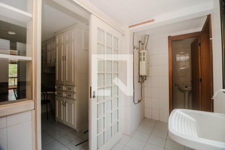 Apartamento à venda com 174m², 2 quartos e 2 vagas Apartamento à venda com 174m², 2 quartos e 2 vagasÁrea de Serviço