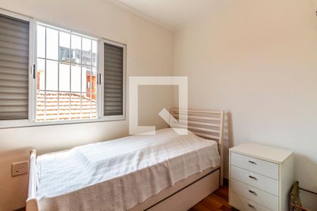 Casa à venda com 180m², 3 quartos e 3 vagas Casa à venda com 180m², 3 quartos e 3 vagasQuarto 1