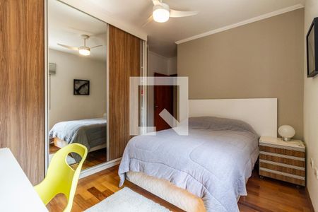 Casa à venda com 180m², 3 quartos e 3 vagas Casa à venda com 180m², 3 quartos e 3 vagasSuíte 2