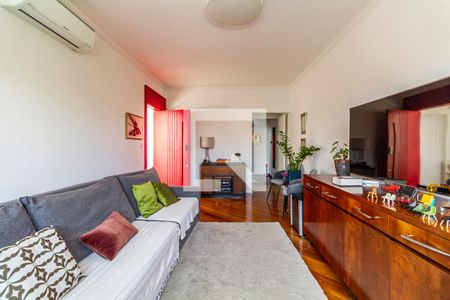 Sala de casa à venda com 3 quartos, 180m² em Vila Madalena, São Paulo