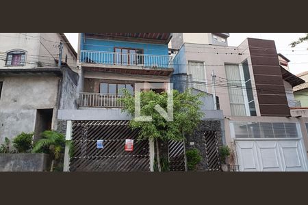 Casa para alugar com 349m², 4 quartos e 5 vagasFachada