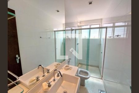 Apartamento para alugar com 110m², 3 quartos e 2 vagas Apartamento para alugar com 110m², 3 quartos e 2 vagasSuíte