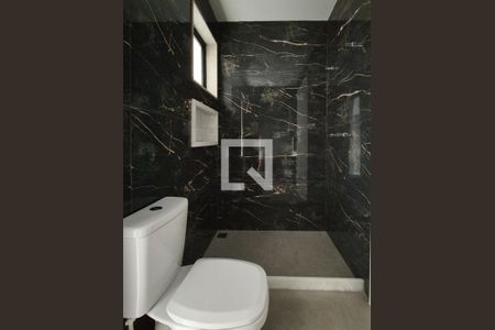 Casa de condomínio à venda com 300m², 5 quartos e 2 vagasBanheiro 2