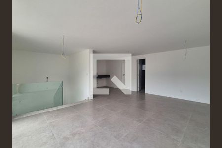 Casa de condomínio à venda com 300m², 5 quartos e 2 vagasSala 2