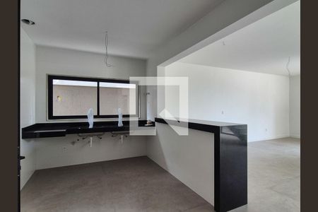 Casa de condomínio à venda com 300m², 5 quartos e 2 vagasCozinha