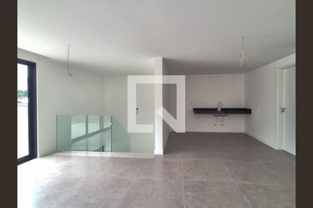 Casa de condomínio à venda com 300m², 5 quartos e 2 vagasSala 2