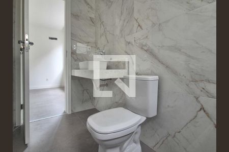 Casa de condomínio à venda com 300m², 5 quartos e 2 vagasBanheiro - Quarto 4