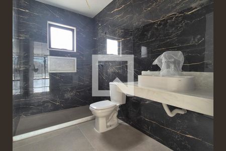 Casa de condomínio à venda com 300m², 5 quartos e 2 vagasBanheiro