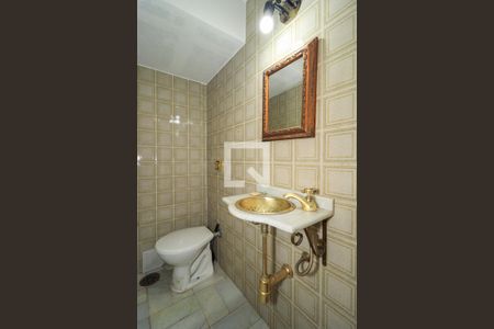 Apartamento à venda com 124m², 3 quartos e 2 vagas Apartamento à venda com 124m², 3 quartos e 2 vagasLavabo