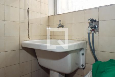 Apartamento à venda com 124m², 3 quartos e 2 vagas Apartamento à venda com 124m², 3 quartos e 2 vagasÁrea de Serviço