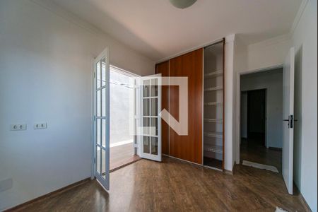 Casa para alugar com 136m², 3 quartos e 2 vagasQuarto 2