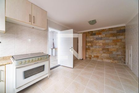 Casa para alugar com 136m², 3 quartos e 2 vagasCozinha